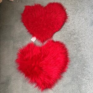 Red Heart-Shaped Faux Fur Accent Mats